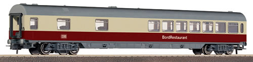IC-Restaurant car (1:100)<br /><a href='images/pictures/Roco/54411.jpg' target='_blank'>Full size image</a>